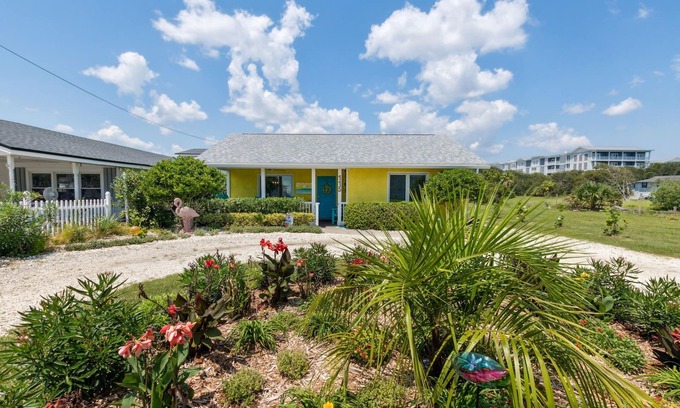 Ocean Cay House | Cute Little Yellow Cottage Across From the Beach!