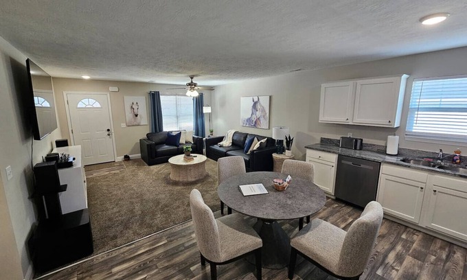 Wilmington House | Cute New Const Wilmington Ranch