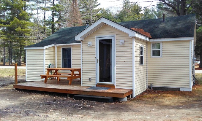Tawas City Cottage | Cute, Petite Cottage/ East Tawas w/fishing boat access for Lake Tawas 1/8 mile