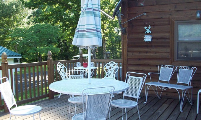 New Concord Cabin | Cute Rustic Cabin, 1 Br; Within Sight Of Beautiful Kentucky Lake