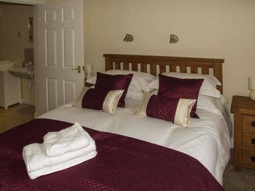 Knighton Cottage | Cwmgilla Farm, KNIGHTON