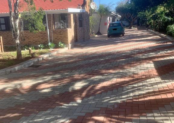 Umtata Bed & Breakfast | Cycad Stay