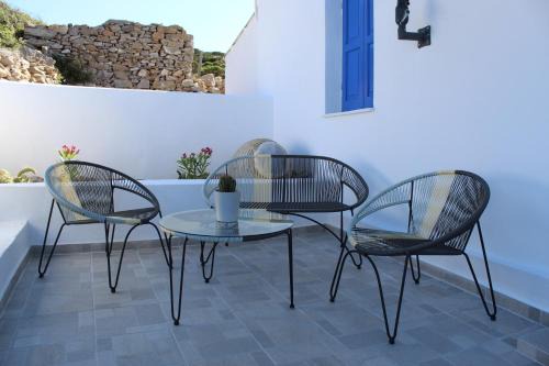 Arkesini Villa | Cycladic Villa in Amorgos Island (Maison Shiro)