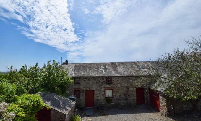 St Brides Cottage | Cysgod y Ffynnon