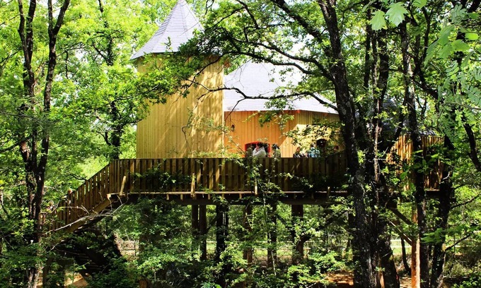 Dienne House | DéfiPlanet' in Dienné - Manor in trees 4 Bedrooms 10 persons