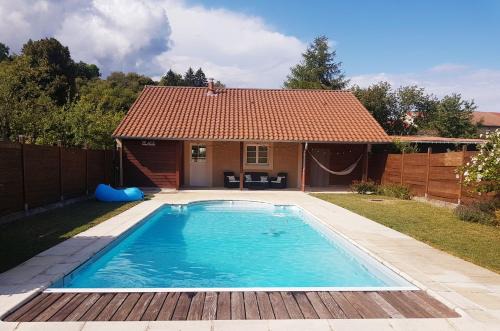 Moulainville House | Dépendance au goût de vacances