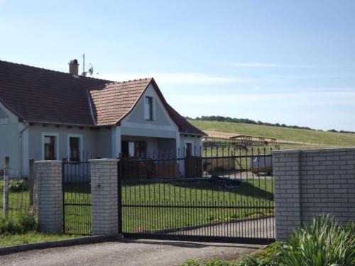 Cserepfalu House | Dósa tanya, Vendégház