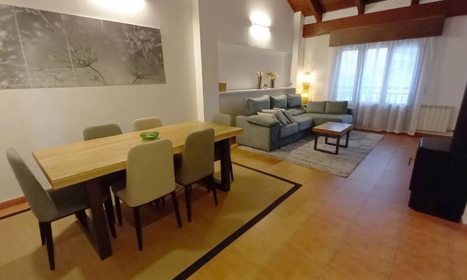 Sojuela Apartment | Dúplex rodeado de naturaleza, bodegas e historia