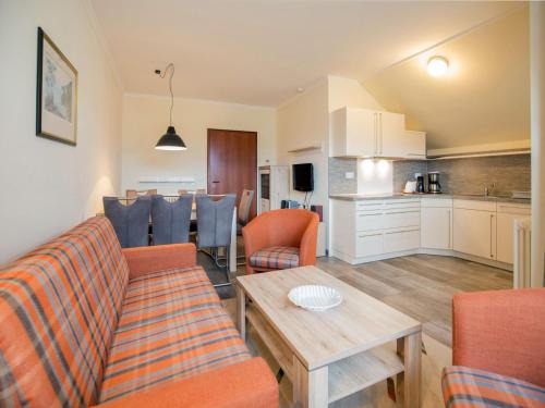 Binz Apartment | Dünenpark Binz - Komfortplus Ferienwohnung mit 2 Schlafzimmern und Balkon im Dachgeschoss 032