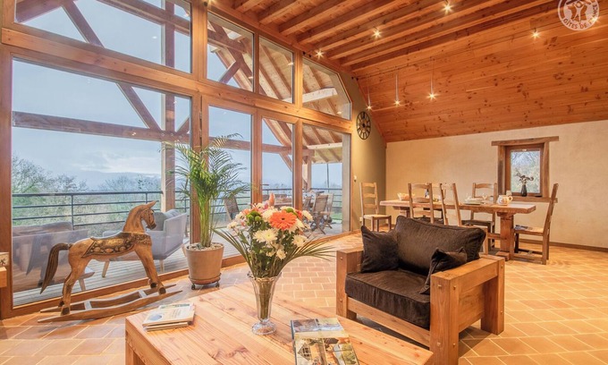 Rochefort House | D'aragorne - Rochefort