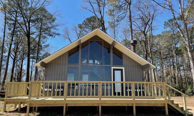 Farmerville House | D'arbonne Nest Rentals: The Eagles Nest Cabin