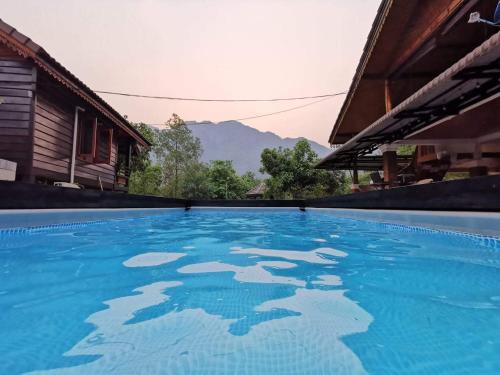Vang Vieng Bed & Breakfast | D-Chu Vangvieng Villa Garden