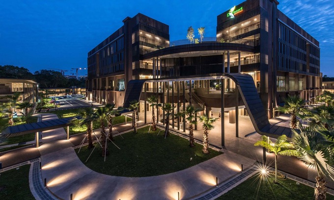 Pasir Ris Hotel | D'Resort at Downtown East