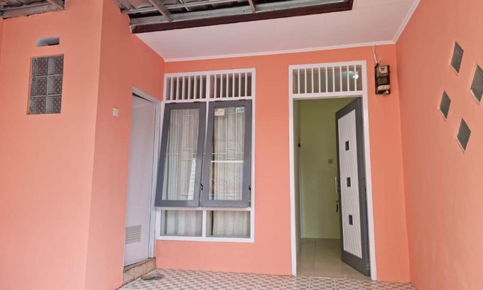 Serang House | D'Rose House