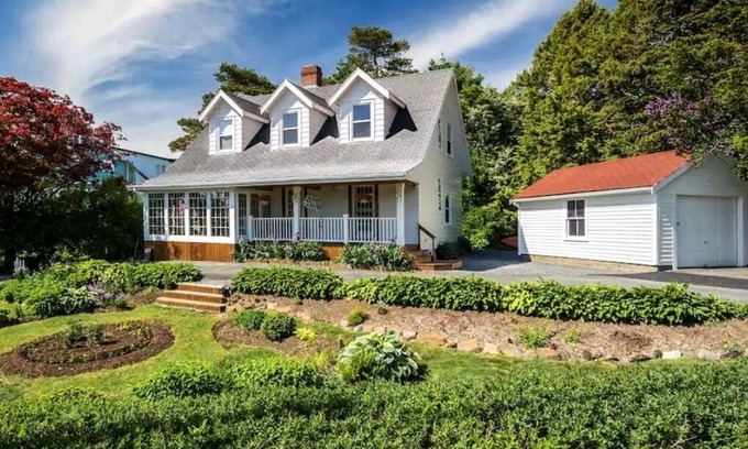 South End House | D-TOWN GETAWAY "SPACIOUS+WIFI+AC+FAMILY+GATHERING"