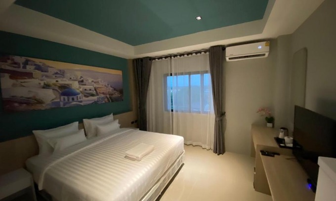 Phan Thong Hotel | D5 Gold สาขา หนองกะขะ