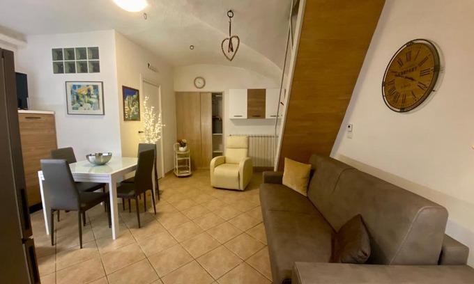 Montenero Val Cocchiara Apartment | Da nonna