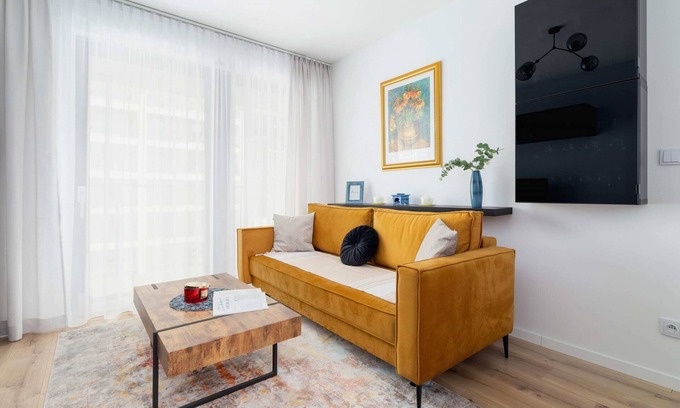 Pradnik Czerwony Apartment | Dabska 22B | Luxury Apartment | Parking