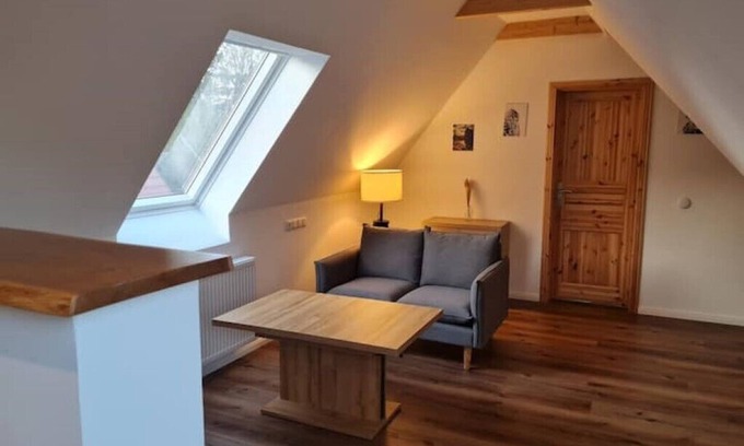 Mustin Apartment | Dachgeschosswohnung - Erholung mit Waldblick