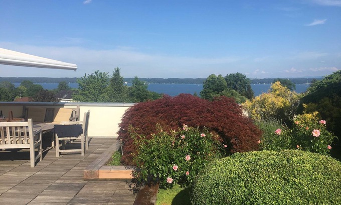 Tutzing Apartment | Dachterrassen-ferienwohnung Tutzing
