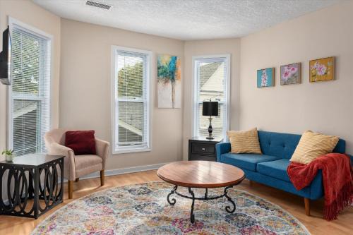 Corcoran Apartment | Dahlia Apartment - In Quiet Corcoran Neighborhood with Easy Access to Downtown