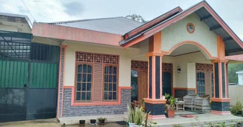 Sumatra House | DAHNIAR Homestay Syariah