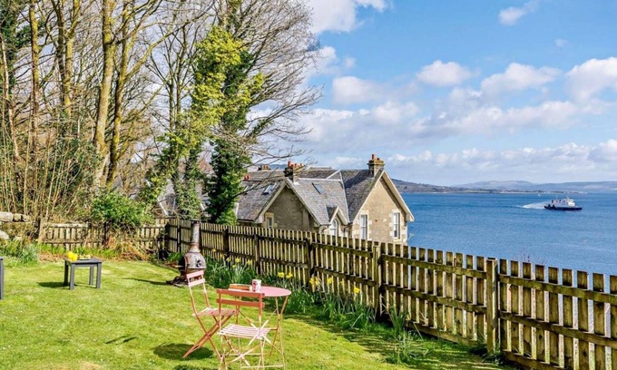 Rothesay Apartment | Dairsie Sea View