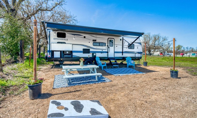 Cottonwood House | Dairy-Airbnb