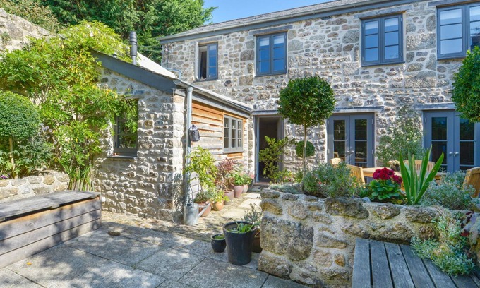 Chagford Cottage | DAIRY COTTAGE, family friendly, luxury holiday cottage in Chagford