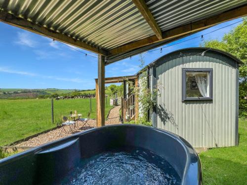 South Molton Cabin | Daisy Shepherds Hut