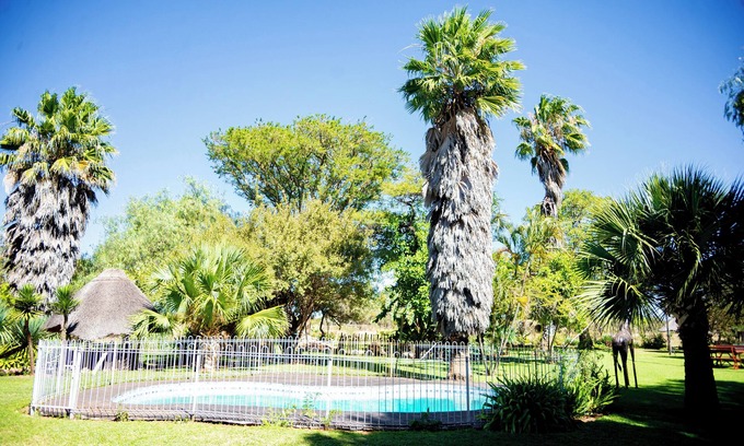 Bulawayo Cabin | Dakeni Game Farm