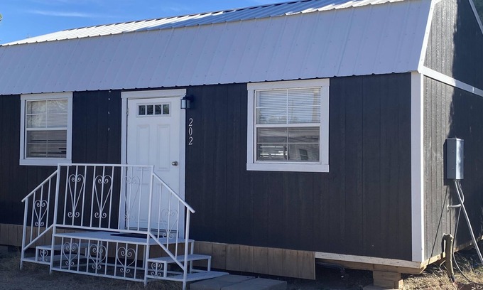 Pomerene House | Dakota Wheatbarn