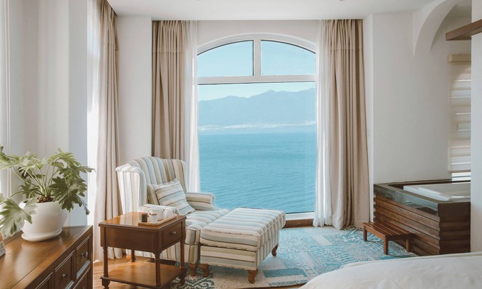 Dali Hotel | Dali Mermaid Sea View Resort Hotel