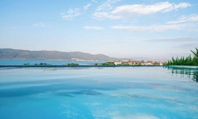 Dali Town Hotel | Dali Nest Secret Garden Lake View Inn