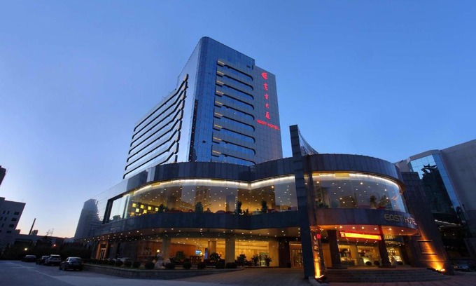 Jinzhou District Hotel | Dalian East Hotel