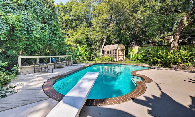 Duncanville Cottage | Dallas Area Home w/ Pool - 18 Mi to AT&T Stadium!