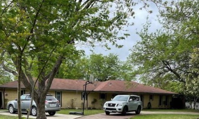Sunnyvale House | Dallas My Home Is Your Home