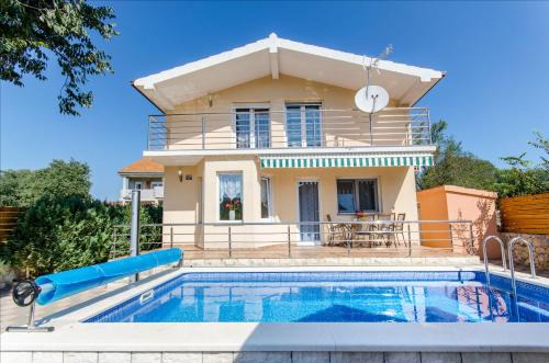 Primorski Dolac House | Dalmatian village charm - spacious villa with pool near Trogir
