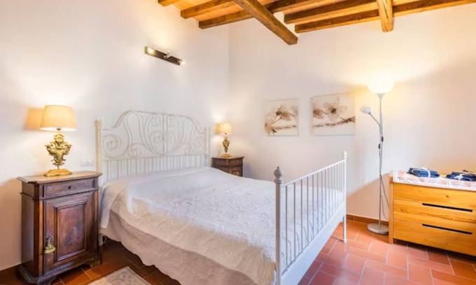 Rovezzano House | DaLu my homey apartment private car park 15 min city center