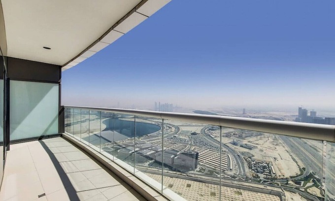Business Bay Apartment | DAMAC Paramount D - Pristine Three Bedroom