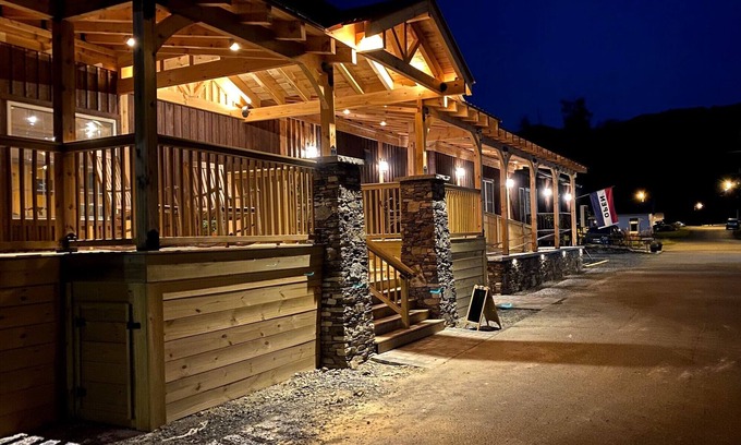 Damascus Hotel | Damascus Old Mill Inn
