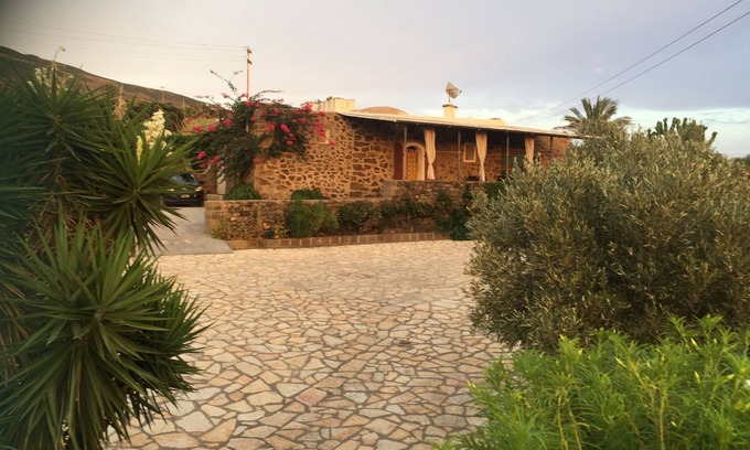 Pantelleria House | Dammuso Elisa sea view with swimming pool - Tramonti on Tunisia