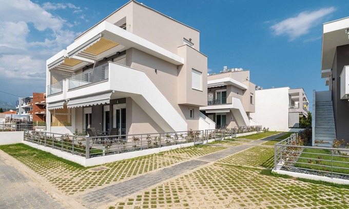Ofrinion Apartment | Danai & Palm Residential Complex-One Bedroom Apartment