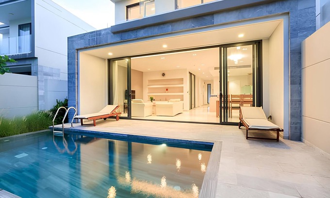 Ngu Hanh Son Villa | DANANG BRG GOLF VILLA, 3Bedrooms,Private Swimming Pool,15'toBeach,FREE PICK-UP