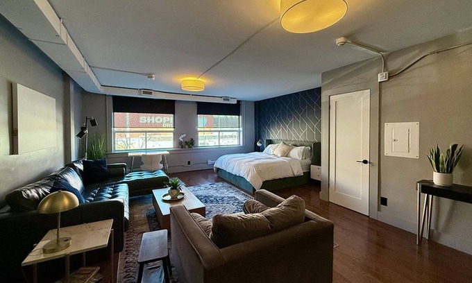 Riverdale Apartment | Danforth Hotel Suite #1 - King Suite at Broadview & Danforth