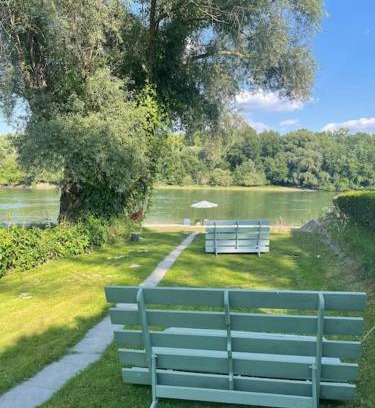 Szentendrei House | Danube Lupa Island holiday home-close to Budapest