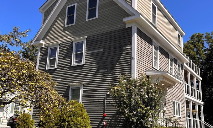 Danvers Apartment | Danvers spacious apt near Salem historic witch town Mall/Hospital