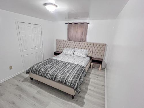 Malton House | Dar-08 Room Near Airport