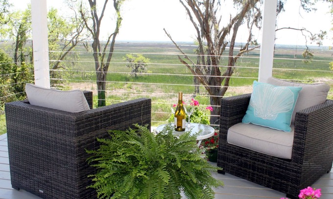 Darien Bed & Breakfast | Darien Waterfront Inn