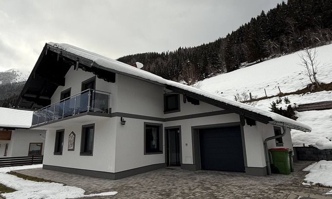 Kleinsolk House | Dark Sky ONE